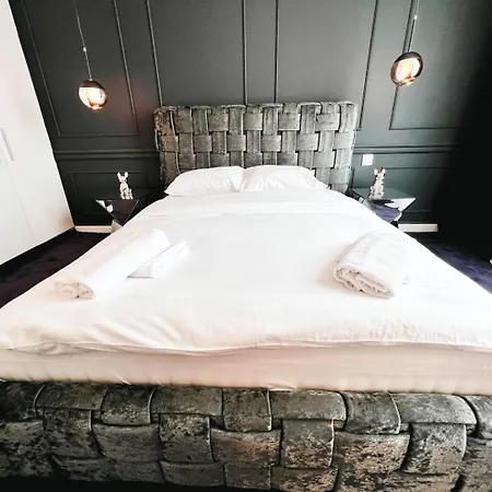 Waterfront - Na Vodi - Terra Luxury